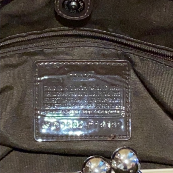 Signature Coach Shoulder Purse Bag Brown Tan - Picture 6 of 11